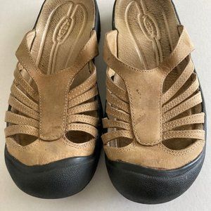 Keen Calistoga Hybrid Life Open Back Sandal in Tan and Black - Women's Size 6